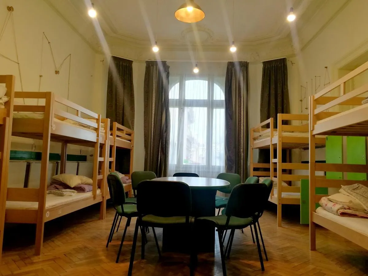 Pura Vida Hub Hostel Bucharest